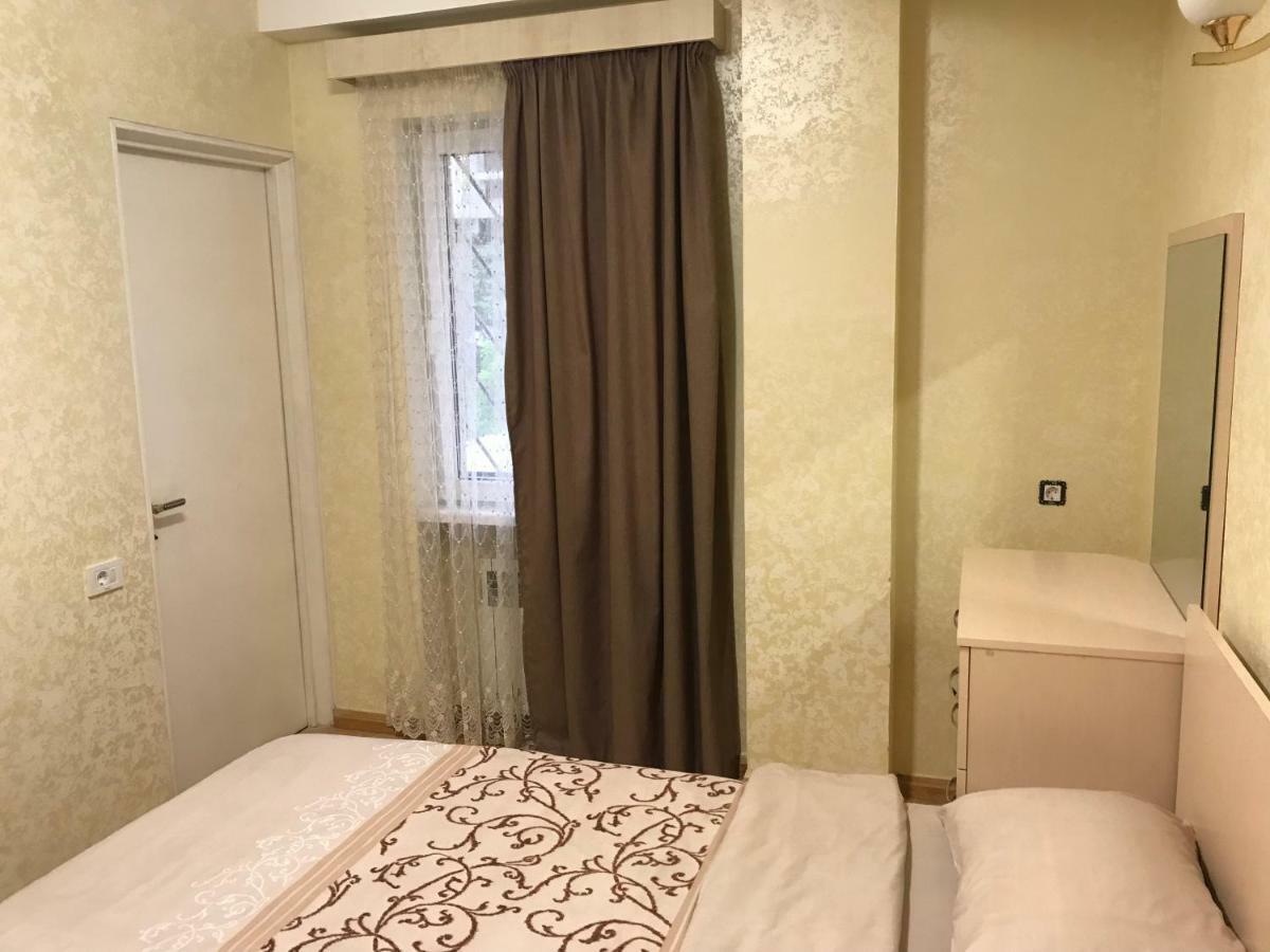 Comfortable Apartment In Center Erevan Exterior foto